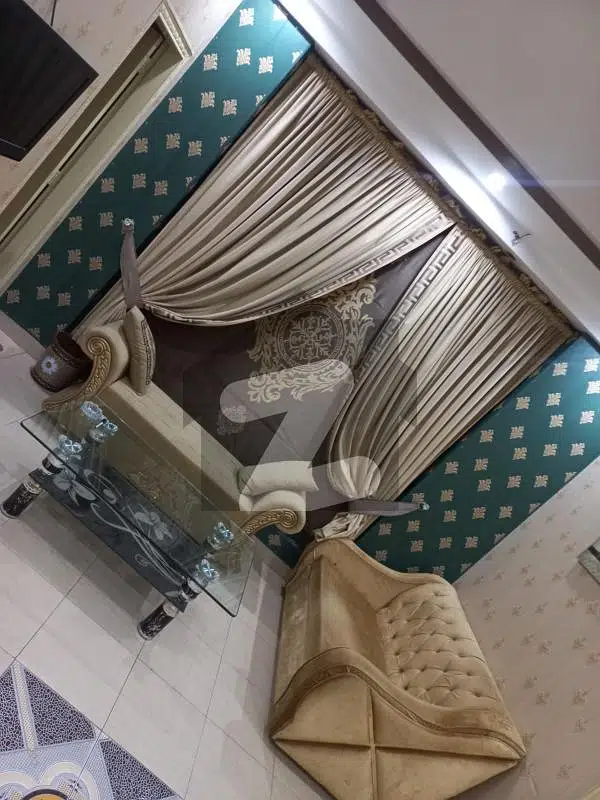 1 BED BRAND NEW FULLY FURNISHED FULL LUXURY IDEAL EXCELLENT FLAT FOR RENT IN BAHRIA TOWN LAHORE