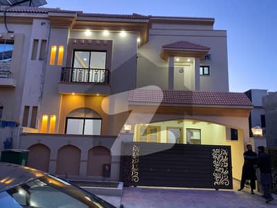 7 Marla Brand New Luxury House For Sale Umar Block / Double Unit House Hot Location