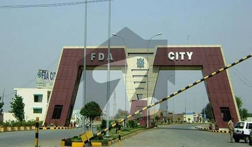ایف ڈی اے سٹی - بلاک بی2 ایف ڈی اے سٹی,فیصل آباد میں 5 مرلہ رہائشی پلاٹ 30.0 لاکھ میں برائے فروخت۔