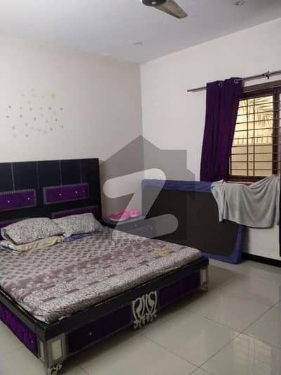 ڈی ایچ اے فیز 4 ڈی ایچ اے ڈیفینس,کراچی میں 7 کمروں کا 12 مرلہ مکان 8.0 کروڑ میں برائے فروخت۔