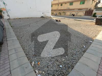 On Excellent Location 200 Square Yards Commercial Plot In Bukhari Commercial Area Is Available