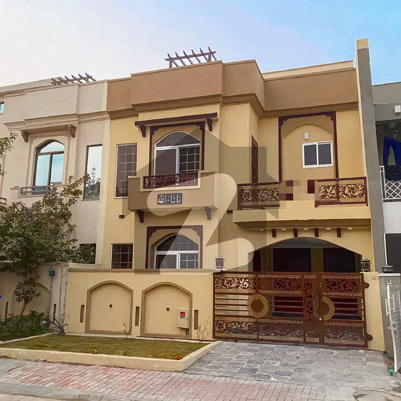 To Sale You Can Find Spacious House In Bahria Town Phase 8
