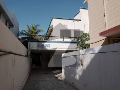 ڈی ایچ اے فیز 7 ڈی ایچ اے ڈیفینس,کراچی میں 5 کمروں کا 2 مرلہ مکان 6.25 کروڑ میں برائے فروخت۔