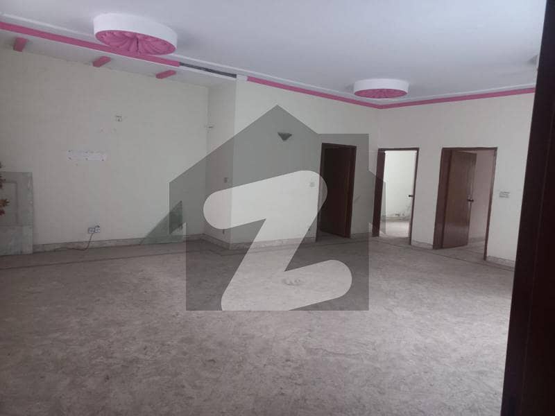 1 Kanal Upper Portion Available For Rent In Gulberg 3