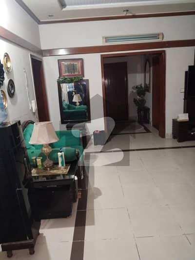 پی سی ایس آئی آر سٹاف کالونی لاہور میں 2 کمروں کا 8 مرلہ مکان 2.1 کروڑ میں برائے فروخت۔