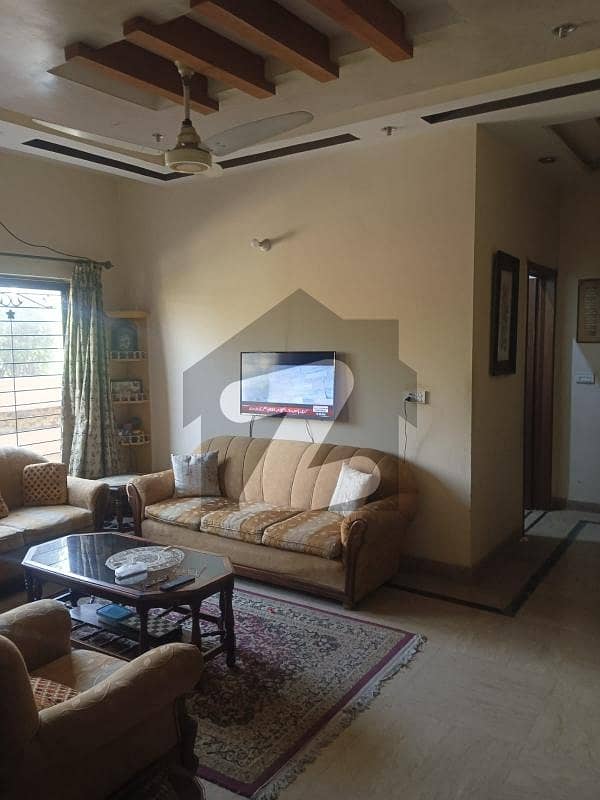 10 MARLA FULL HOUSE FOR RENT IN WAPDA TOWN PHASE 1 MARBLE FLOORING