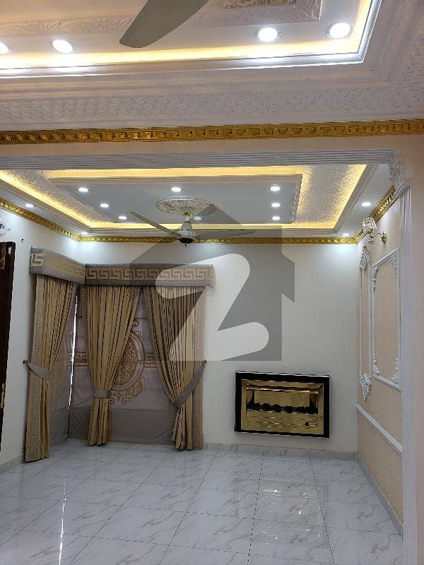 10 marla lower portion for rent in janipar block gass available in bahria town Lahore