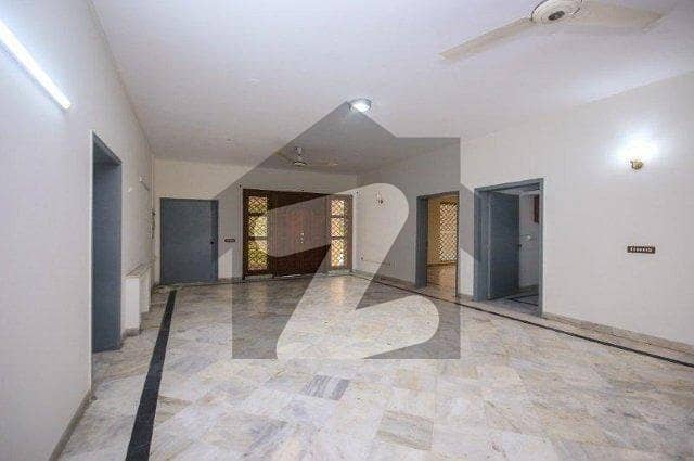 1 Kanal Upper Portion For Rent In DHA Phase 1
