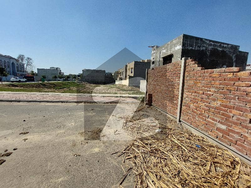 Spacious 11 Marla Residential Plot Available For Sale In Bahria Town - Johar Block