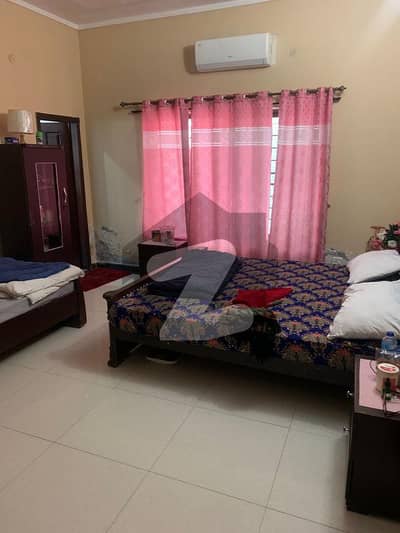 1 KANAL FULL HOUSE UPPER PORTION IS LOCKED AND LOWER PORTION IS AVAILABLE FOR RENT IN VALANCIA HOUSING SOCIETY