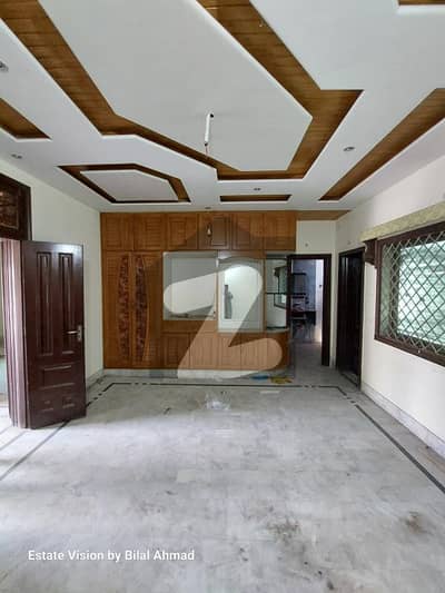 منصورآباد فیصل آباد میں 3 کمروں کا 4 مرلہ مکان 37.0 ہزار میں کرایہ پر دستیاب ہے۔