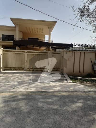 2 Kanal House For Sale In DHA Phase 1.