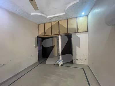 Lower Portion Of 1 Kanal Available For Rent In Marghzar Officers Colony