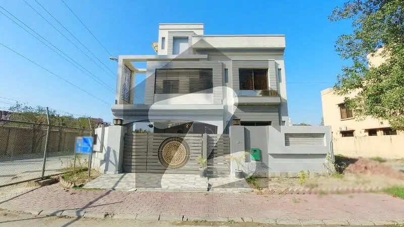Corner 10 Marla House Is Available For Sale In Bahria Town - Nargis Block