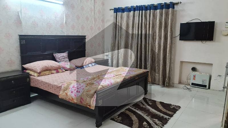 ڈی ایچ اے فیز 4 ڈیفنس (ڈی ایچ اے),لاہور میں 4 کمروں کا 10 مرلہ مکان 3.55 کروڑ میں برائے فروخت۔