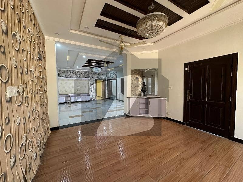 Beautiful Designer House Available For Rent