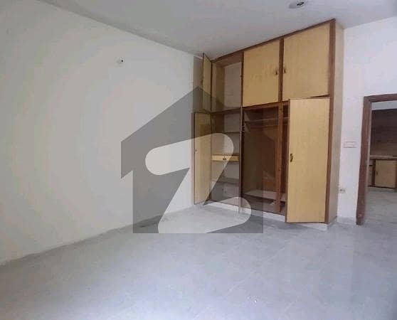 7 Marla Upper Portion In Johar Town Phase 1 Block F2 For Rent At Good Location
