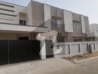 A Spacious 350 Square Yards House In Falcon Complex New Malir