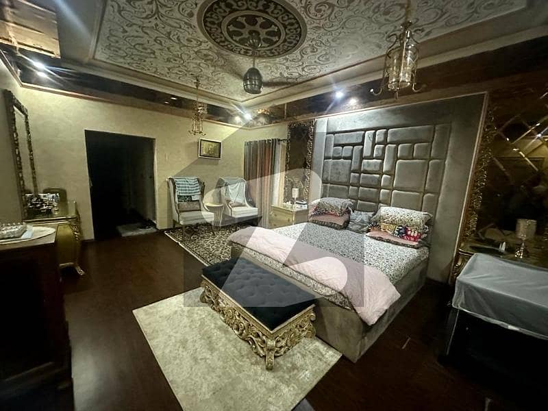 ڈی ایچ اے فیز 6 ڈی ایچ اے ڈیفینس,کراچی میں 4 کمروں کا 1 کنال مکان 10.9 کروڑ میں برائے فروخت۔