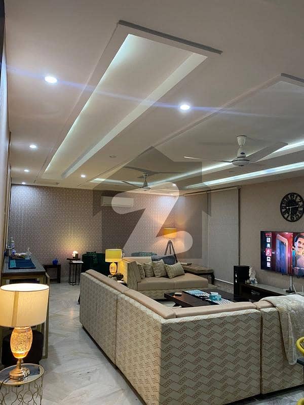 ڈی ایچ اے فیز 2 ڈیفنس (ڈی ایچ اے),لاہور میں 5 کمروں کا 1 کنال مکان 6.25 کروڑ میں برائے فروخت۔