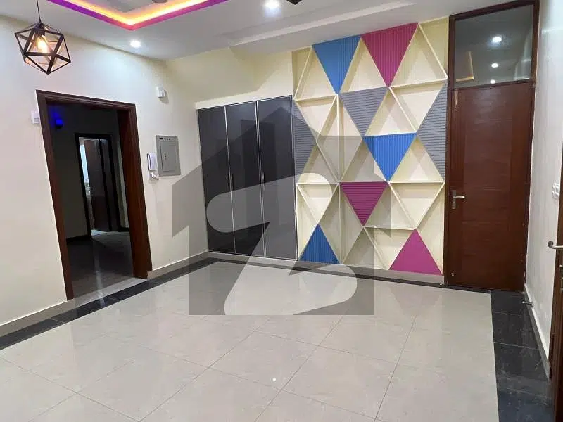 7 Marla Spacious House Is Available In Bahria Town Phase 8 For rent