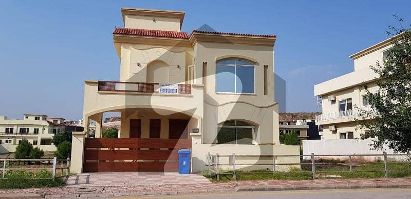 Ideal Location 10 Marla 5 Bedrooms House For Rent In Bahria Enclave Islamabad Sector C1