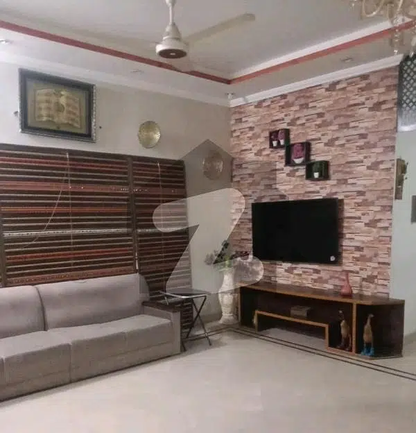 Prominently-Located 1 Kanal House Available In Wapda Town Phase 1 - Block F1