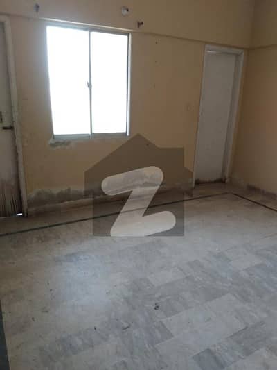 2 Bed D/D Flat For sale In Gulistan-e- Jauhar Block 9 CHANCE DEAL
