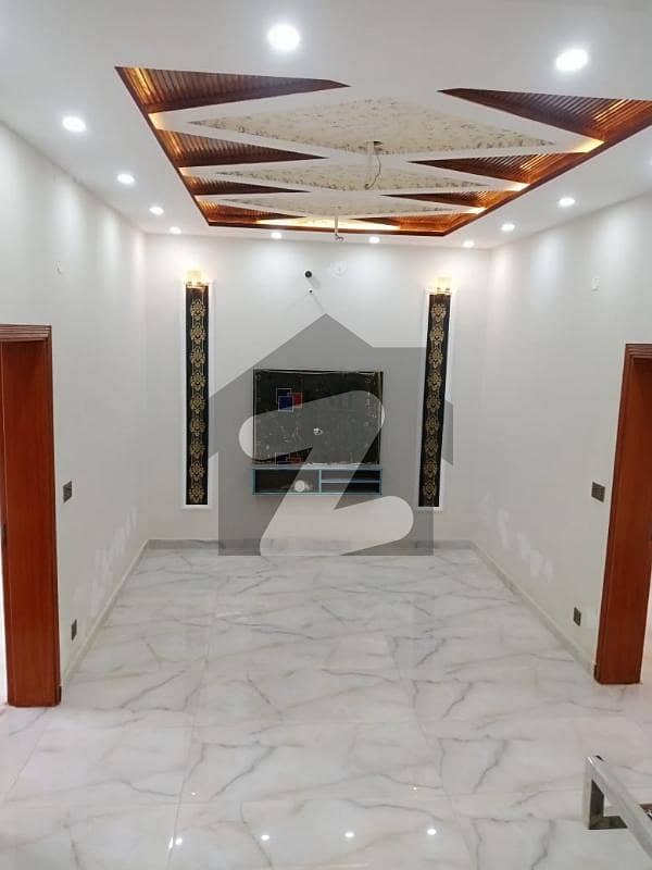 5 Marla Brand New House For Rent In M-Block Khayaban E Amin Society Lhr