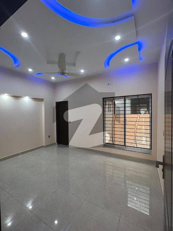 10 Marla House For Rent In E5-Block IEP Engineer's Town Lhr