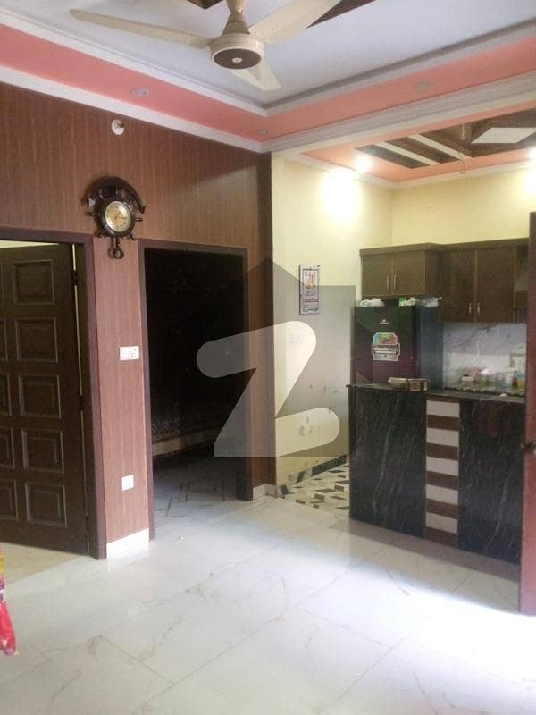 جاتی عمرہ روڈ لاہور میں 3 کمروں کا 5 مرلہ مکان 1.5 کروڑ میں برائے فروخت۔