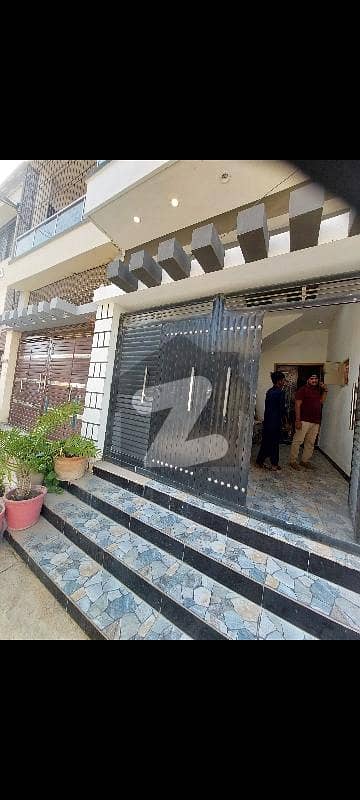 گلشنِ معمار گداپ ٹاؤن,کراچی میں 6 کمروں کا 5 مرلہ مکان 2.1 کروڑ میں برائے فروخت۔