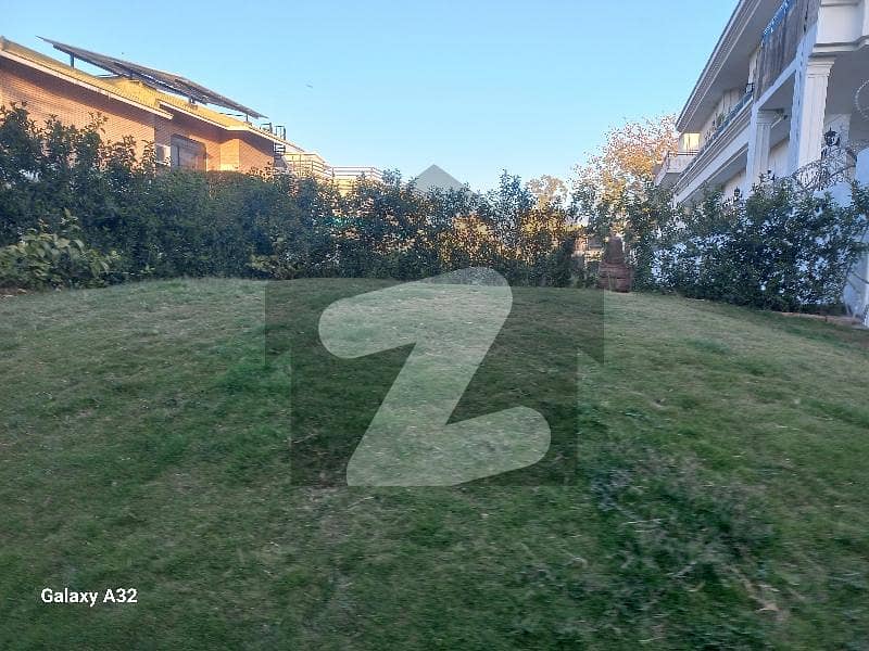 F-11/1 Beautiful Location Street 78 Plot 50x90