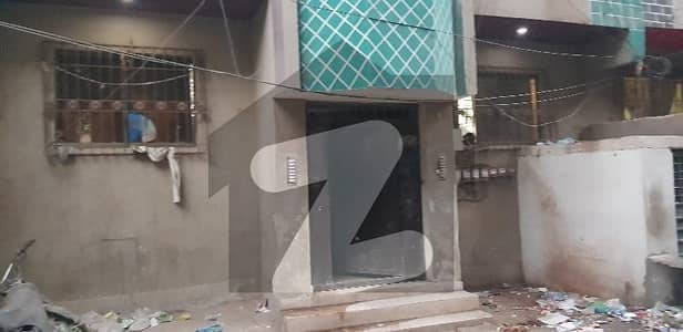 1st Floor Portion For Sell At Liaquatabd Number 2 Karachi