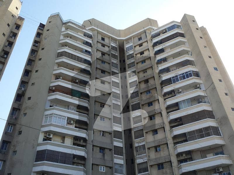 3250 Sq Feet 4 Bed Room DD Bon Vista Apartment Is Available For Rent In Clifton Block 2 Karachi