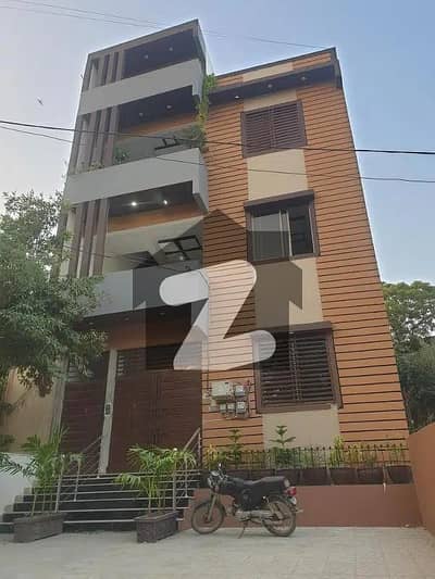 1st FLOOR 3 BED DD PORTION FOR SALE
AT PRIME 100 FEET ROAD