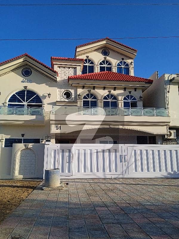 40*80 Luxury double story house for sale in G-13
