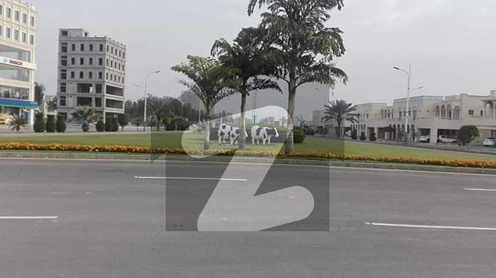 Bahria orchard 80ft road plot no 7#olca possession utility paid for sale