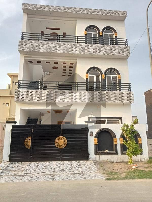 5 Marla Brand New Triple Storey House For Sale in Tulip Ext Block Park View City Lahore