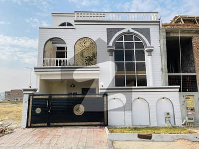 Brand New Luxury House Prime Location With All Facilities In Block E