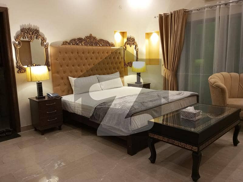 Cozy Deluxe Fully Furnished Room Available For Rent On Monthly Basis
