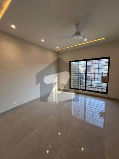10 Marla Brand New Luxury House Available For Rent In Johar Block Bahria Town Lahore