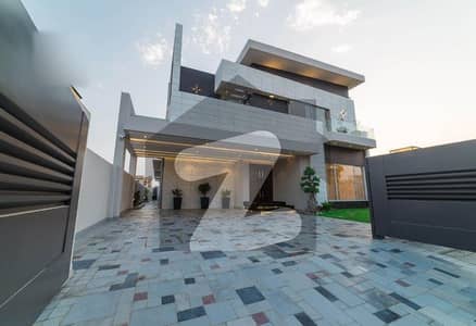 1 Kanal Beautiful Modern House Upper Portion For Rent Near Raya Golf Course