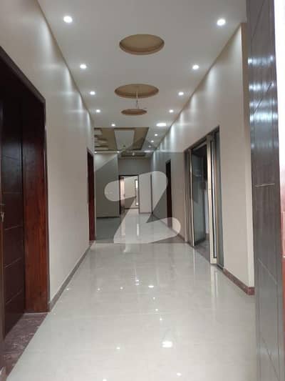 پی آئی اے ہاؤسنگ سکیم لاہور میں 3 کمروں کا 1 کنال بالائی پورشن 90.0 ہزار میں کرایہ پر دستیاب ہے۔