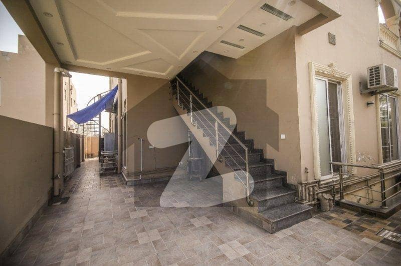 1 Kanal Upper Portion With Separate Gate Available For Rent In DHA Phase 7