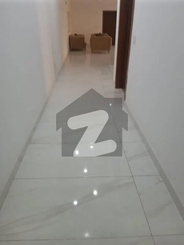 12 Marla upper portion for rent in lake city Lahore