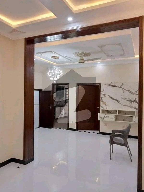 پیراگون سٹی لاہور میں 3 کمروں کا 4 مرلہ مکان 1.7 کروڑ میں برائے فروخت۔