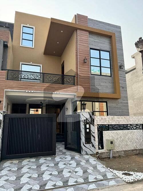 7 Marla Brand New House Available For Sale In Lake City Sector M7-A Lahore