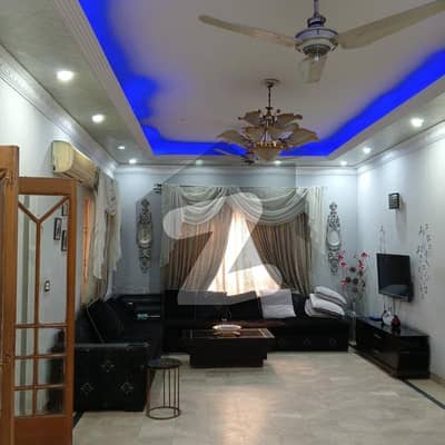 10 Marla Owner Bulid House For Sale