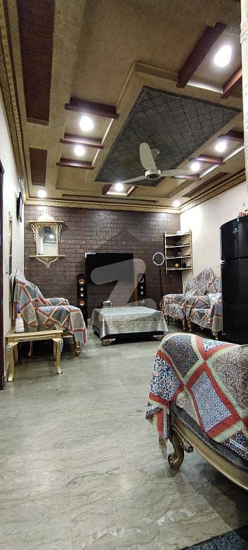 والٹن روڈ لاہور میں 5 کمروں کا 5 مرلہ مکان 1.8 کروڑ میں برائے فروخت۔